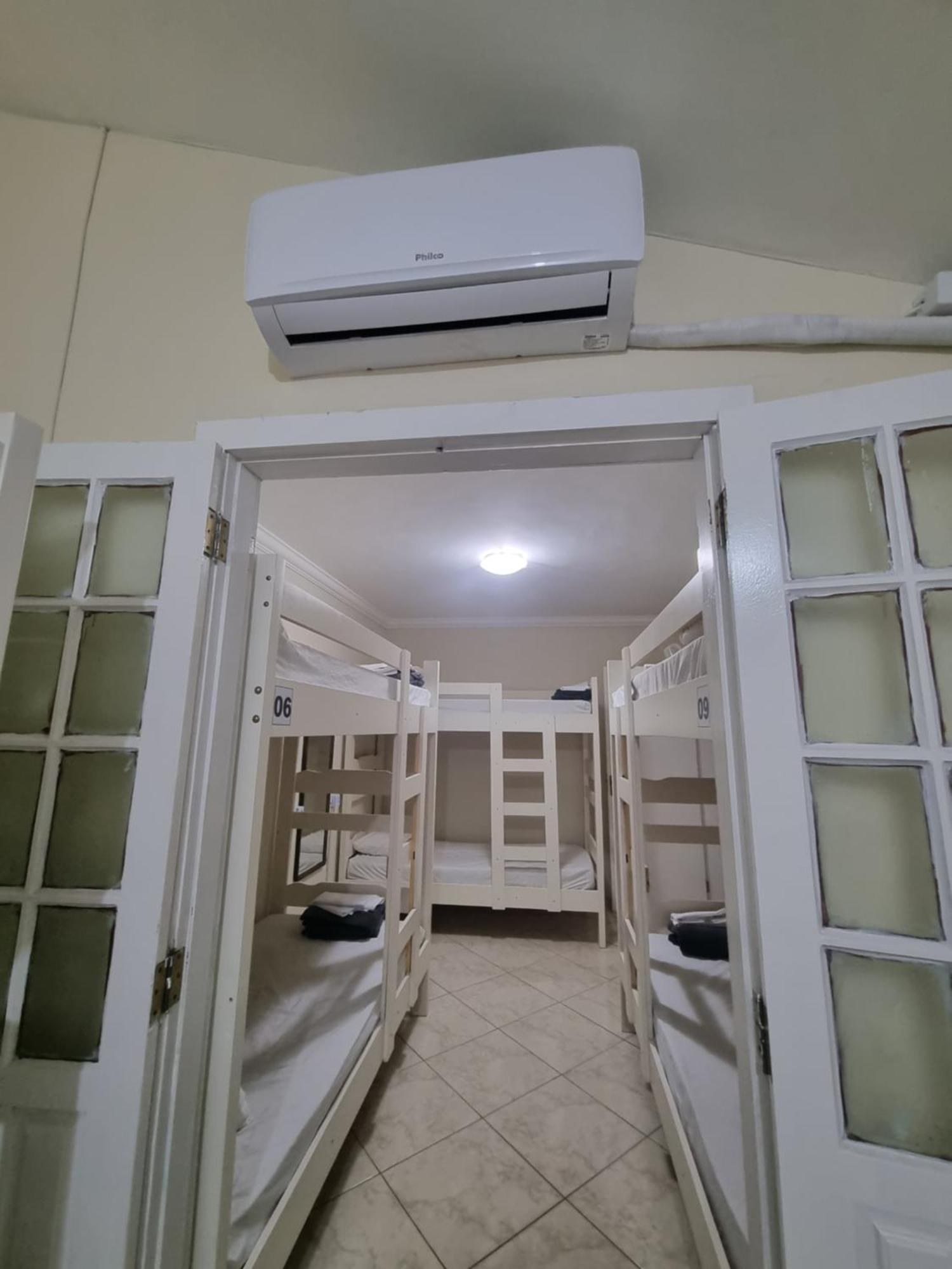 Zenit Hostel Da Cris Cabo Frio Ngoại thất bức ảnh